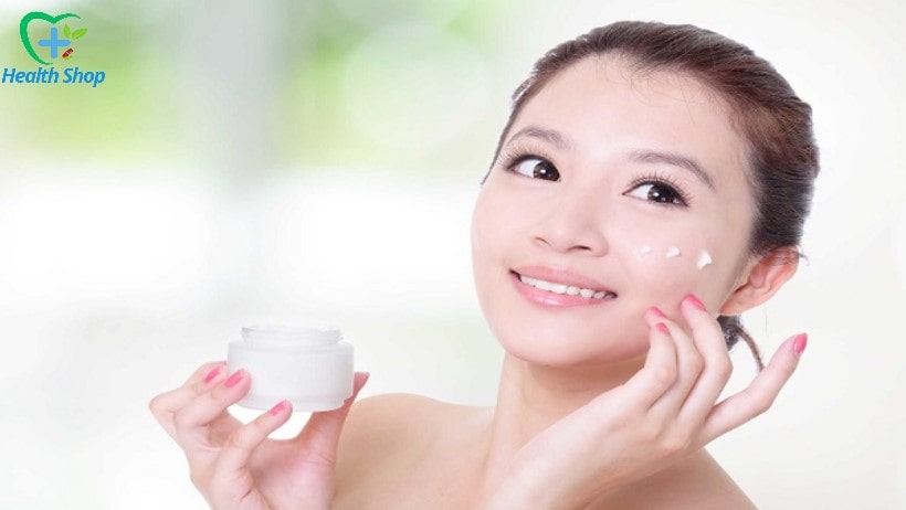 Dưỡng ẩm da đúng cách là một phần quan trọng trong việc duy trì làn da mềm mịn và khỏe mạnh